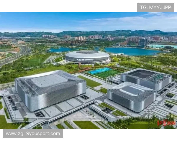 赛事期间增强场馆环保设施，倡导绿色出行与低碳运营，完善场馆建设