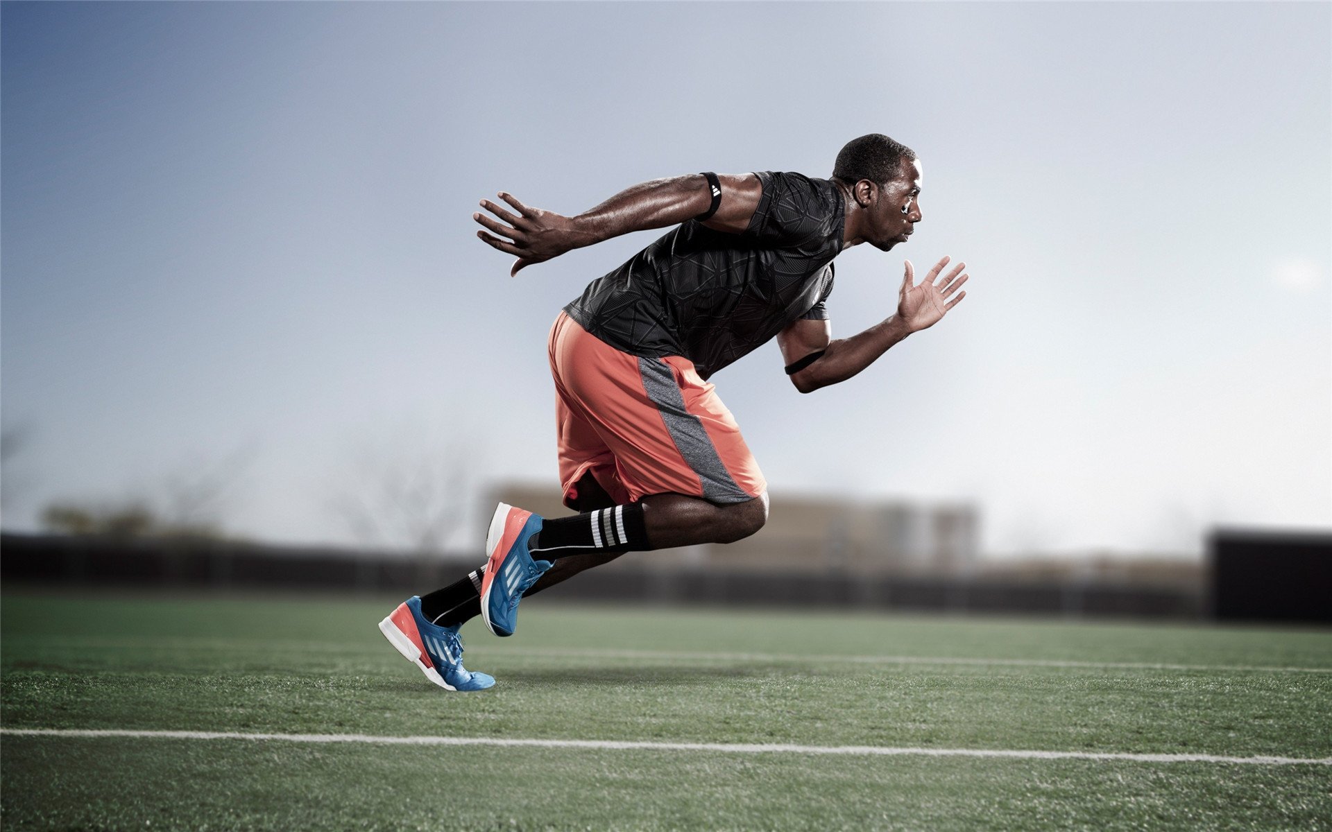 《英雄联盟》官方发布年度幕后花絮,粉丝期待爆棚,英雄联盟mv彩蛋